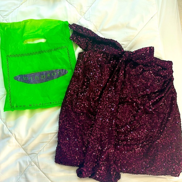 Windsor Sequins Mini Skirt - Picture 1 of 5